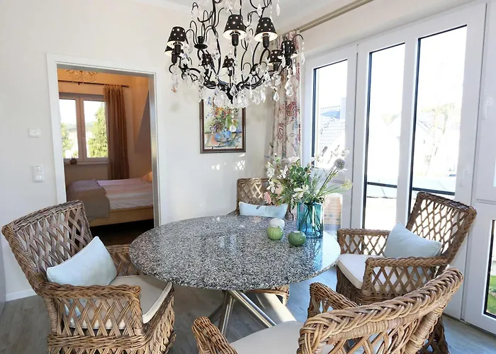 Haus Sterntaucher Whg 05 Mit Balkon Lägenhet Thiessow